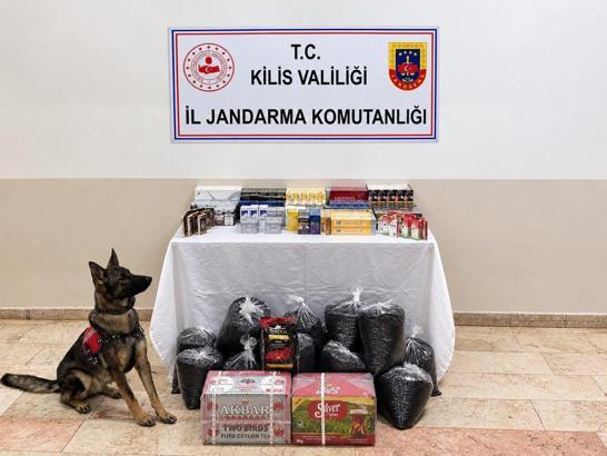 Kilis’te kaçak sigara ve çay ele geçirildi