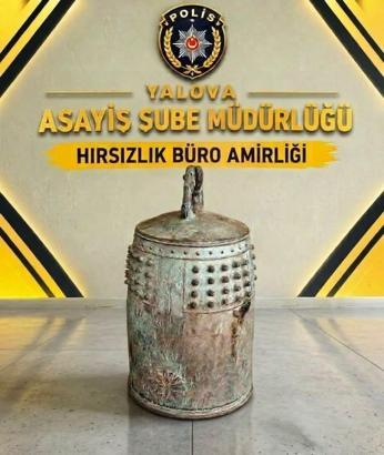 37 yıllık ‘Barış Çanı’ çalındıktan 35 gün sonra, 26 bin liraya satıldığı hurdacıda bulundu