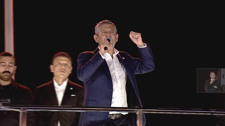 Özgür Özel, Zeytinburnu'nda konuştu