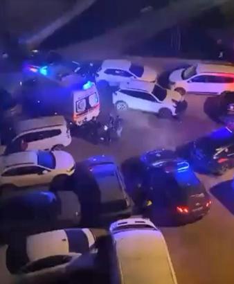 Zeytinburnu'nda polise ateş açan şüpheli, bacağından vurularak yaralı ele geçirildi