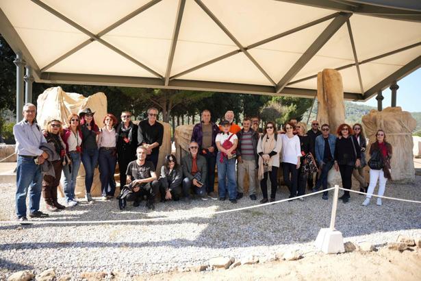 İzmirli şair ve yazarlar Klaros'ta buluştu
