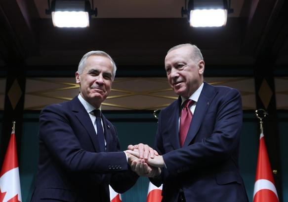 Cumhurbaşkanı Erdoğan, Kanada Başbakanı Carney'i resmi törenle karşıladı (2)