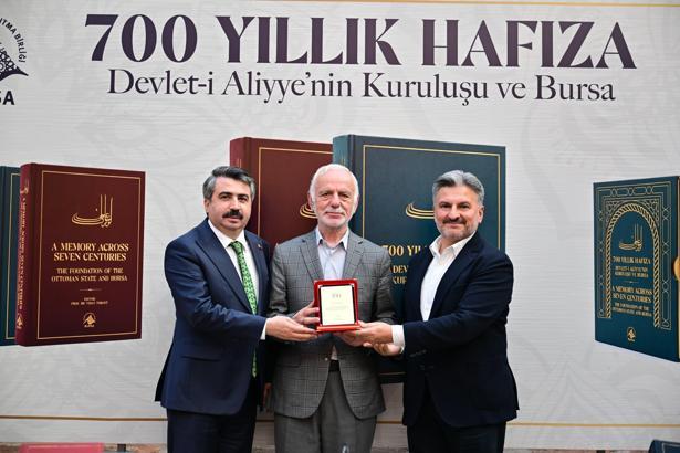 Bursa’nın 700 yıllık hafızası kitaplaştırıldı