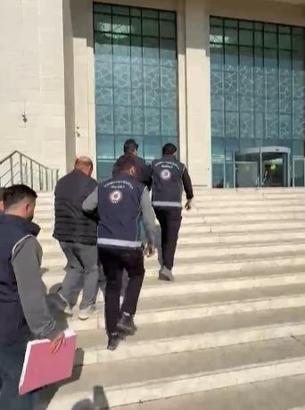 Kırıkkale’de 20 düzensiz göçmen yakalandı