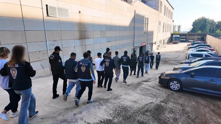 Elazığ merkezli 3 ilde yasa dışı bahis operasyonunda 8 tutuklama