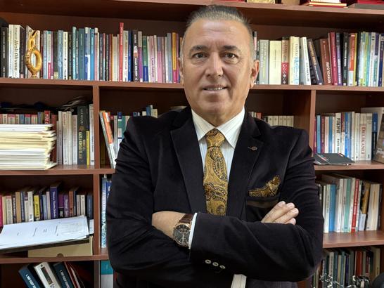 Aile içinde 'phubbing' tehlikesi; telefon insanlar arasındaki göz göze iletişimi bölüyor