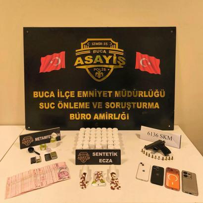 İzmir'de, 7 suçtan hapis cezasıyla aranan şüpheli yakalandı