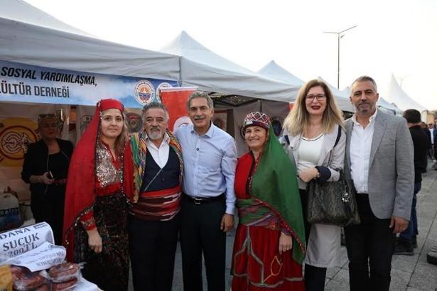 Gemlik’te, 11’inci Hemşehri Dernekleri Festivali başladı