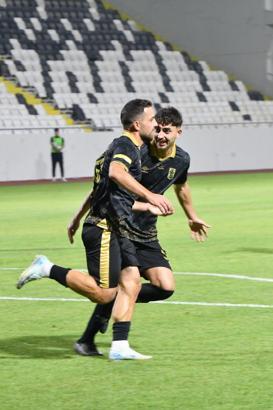 Balıkesirspor'u iç saha handikapı durduramadı
