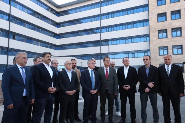 SCÜ'nün Yeni Üniversite Hastanesi açılışa hazırlanıyor