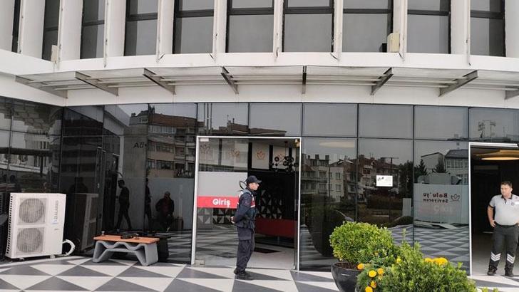 Bolu Belediyesi'ne operasyon 4 gözaltı