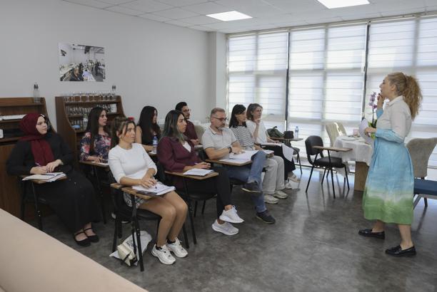 MERCEK kursları turizm sektörüne nitelikli personel yetiştiriyor