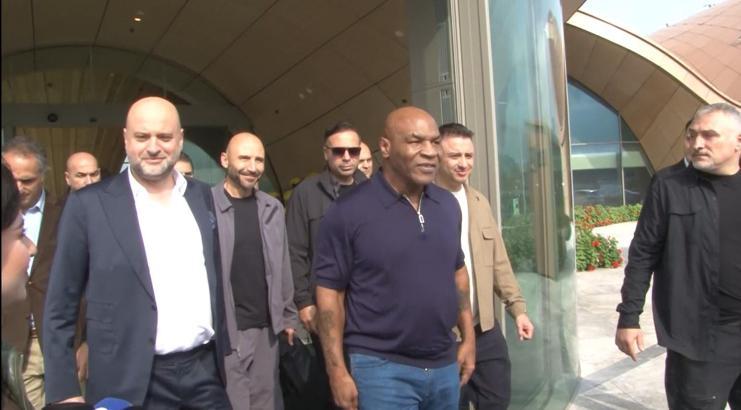 Mike Tyson İstanbul’a geldi