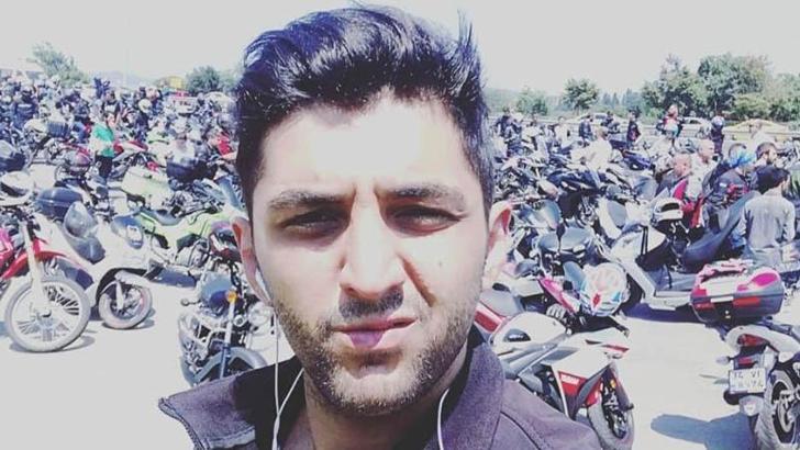 Eyüpsultan'da motosiklet sürücüsü kazada öldü; 'bir şoför sıkıştırıp düşürdü, başka bir araç ezdi'