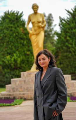 Fadik Sevin Atasoy: Biz bir araya gelebiliyorsak herkes bir araya gelebilir
