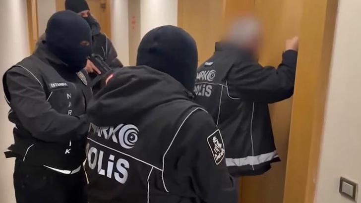 Uluslararası seviyede uyuşturucu ve örgüt kurma suçlarından aranan şüpheli İstanbul'da yakalandı