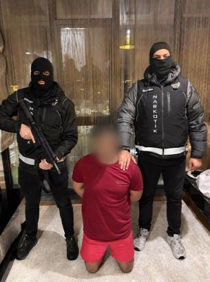 Uluslararası seviyede aranan şüpheli İstanbul'da yakalandı