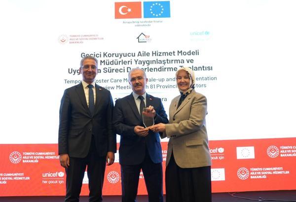 Afyonkarahisar Aile ve Sosyal Hizmetler Müdürlüğü'ne ödül