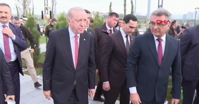 Cumhurbaşkanı Erdoğan, Türk Devletleri Medeniyet Parkı'na fidan dikme törenine katıldı