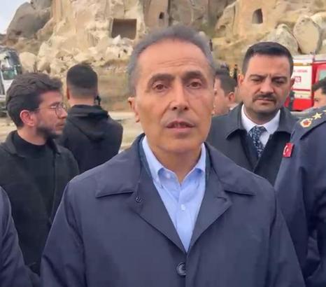 Kapadokya'da peribacasından kopan kayalar düştü; 2 ölü, 1 yaralı