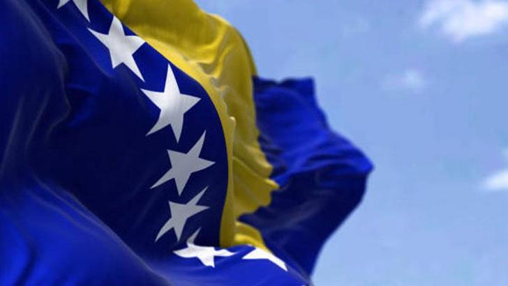 Bosna Hersek'te askeri helikopter düştü: 4 ölü, 11 yaralı