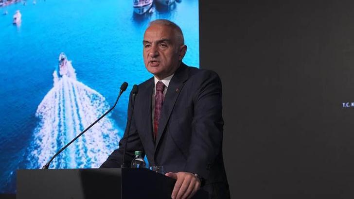 Bakan Ersoy: Bu yılı 65 milyar doların üzerinde bir gelirle kapatacağımız öngörüyoruz