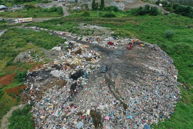 Bakanlıktan Ardeşen Belediyesi'ne 2,3 milyon lira vahşi depolama cezası