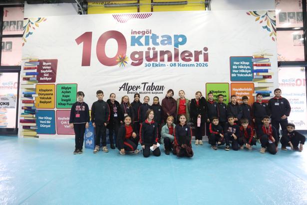 İnegöl’de 10’uncu Kitap Günleri Fuarı kapılarını açtı
