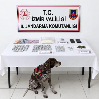 İzmir'de uyuşturucu operasyonuna 2 tutuklama