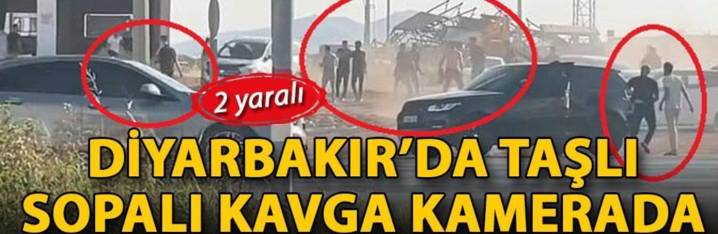 Diyarbakır’da taşlı, sopalı kavga kamerada: 2 yaralı