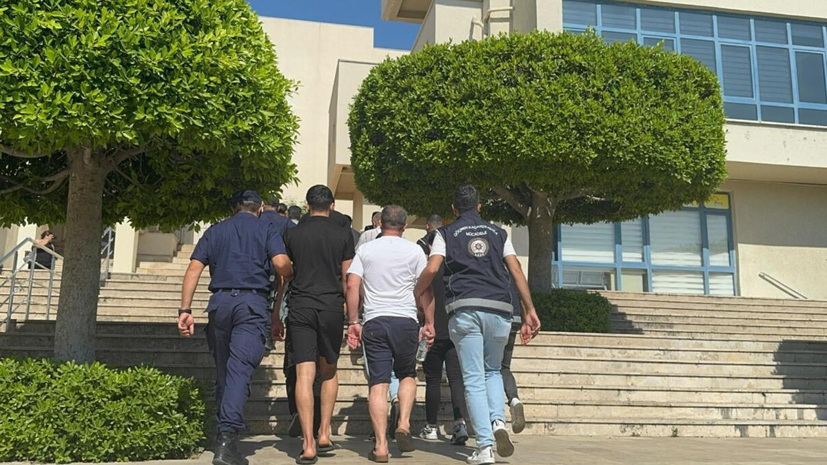 Marmaris’te göçmen kaçakçılığı operasyonu: Çok sayıda tutuklama var!