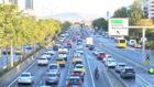 İstanbul'da yeni eğitim öğretin döneminin ilk günü trafik yoğunluğu oluştu