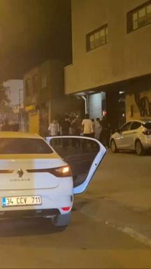 Sultangazide asker uğurlayan grup konvoy oluşturup yolu kapattı