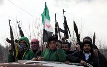 Azez'de Kürt savaşçılar, PYD'ye karşı