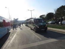 İstanbul'da otobüs durağa daldı! Ölü ve yaralılar var