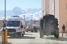 Hakkari'de PKK'dan roketli saldırı: 1 asker şehit