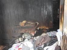 Anne ile engelli 2 kızı, yangında yaşamını yitirdi