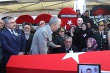 Türkiye şehitlerini uğurladı