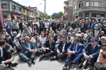 CHP'lilerden OHAL'e karşı oturma eylemi