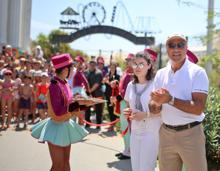 Türkiye'nin en büyük eğlence merkezi açıldı