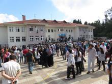 Liselere girişte bu yıl ilk kez uygulanan merkezi sınav başladı