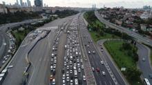 İstanbul'da bayram trafiği başladı