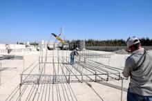 İdlib'e 1 haftada 250 beton blok gönderildi