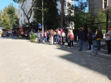 Yılmaz Özdil kitabı 'Mustafa Kemal'i imzaladı, uzun kuyruklar oluştu