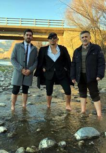 Nusret'ten köyündeki çocuklara: Biz okuyamadık siz okuyun