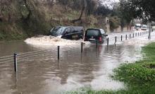 Bakırköy Florya'da su baskını oldu, araçlar yolda kaldı