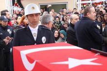 Şehit polis Nazım Tuncer'i son yolculuğuna 3 bin kişi uğurladı