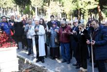 Ertuğrul Özkök'ün annesi son yolculuğuna uğurlandı