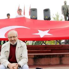 Basın camiasının acı günü! Usta gazeteci son yolculuğuna uğurlandı