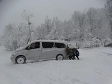 Beklenen kar yağışı başladı! Meteoroloji'den uyarı